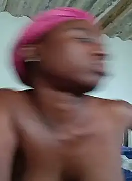 Snapshot of DesireXL chatting on 10-09-25, 10:24 DesireXL online show from 10-09-25, 10:24