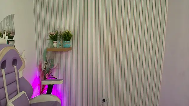 kataleya  18 online show from 03-09-26, 07:51