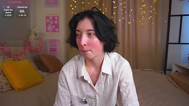 JuanaFriesz online show from 03-07-26, 09:28