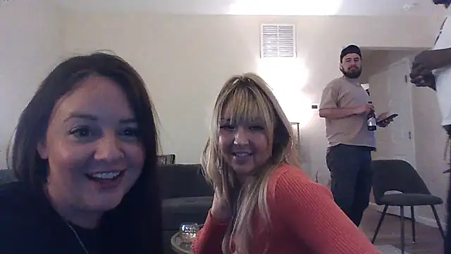 princessveexo online show from 10-12-25, 08:02