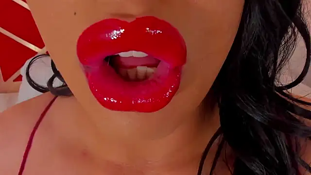 sweet Elizabeth online show from 07-14-26, 01:19