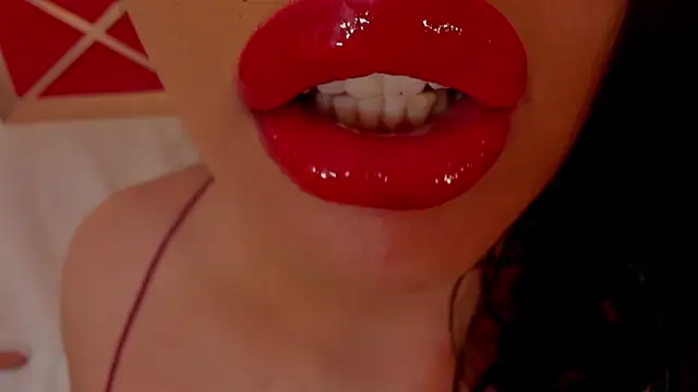 sweet Elizabeth online show from 08-02-26, 01:37