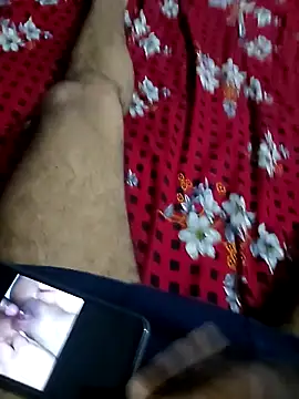 Snapshot of riyaroy087 chatting on 10-20-25, 07:25 riyaroy087 online show from 10-20-25, 07:25