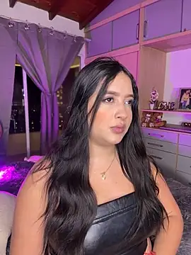 Emiily Moore1 online show from 12-05-25, 03:48