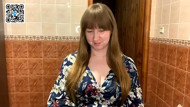 MaroonMoon  online show from 09-14-25, 07:24