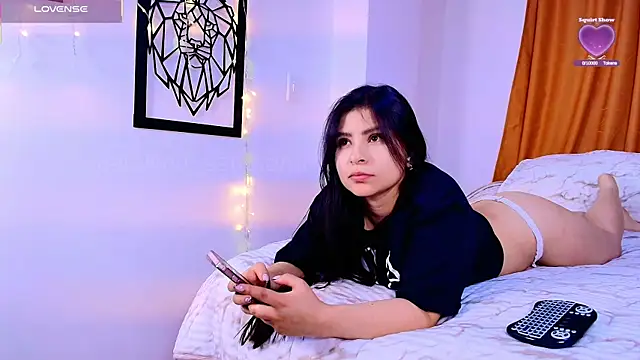 Cataliina Santhana online show from 06-30-26, 01:17