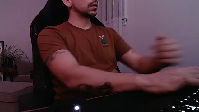 MajorKfun online show from 04-27-26, 03:37