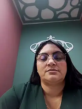 Snapshot of tiffany_Johnson1 chatting on 10-06-25, 07:55 tiffany Johnson1 online show from 10-06-25, 07:55