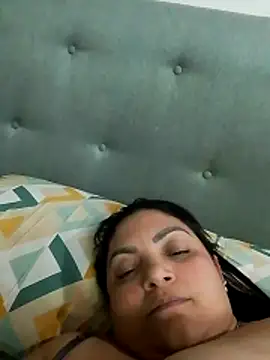 Snapshot of tiffany_Johnson1 chatting on 11-05-25, 02:22 tiffany Johnson1 online show from 11-05-25, 02:22