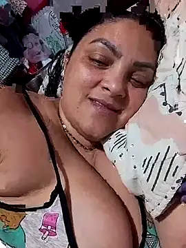 Snapshot of tiffany_Johnson1 chatting on 01-08-26, 12:57 tiffany Johnson1 online show from 01-08-26, 12:57