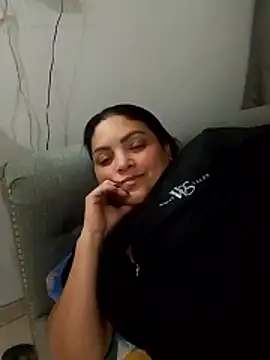 Snapshot of tiffany_Johnson1 chatting on 01-18-26, 12:25 tiffany Johnson1 online show from 01-18-26, 12:25