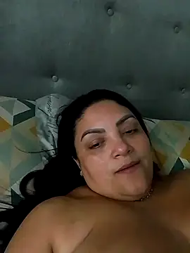 Snapshot of tiffany_Johnson1 chatting on 02-11-26, 12:04 tiffany Johnson1 online show from 02-11-26, 12:04