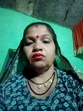 Snapshot of Manavi_x chatting on 10-15-25, 10:21 Manavi x online show from 10-15-25, 10:21