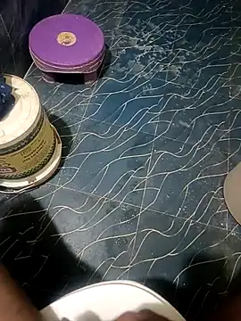 Snapshot of bobby3374 chatting on 11-06-25, 04:52 bobby3374 online show from 11-06-25, 04:52