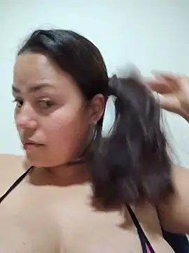 Snapshot of camila-titis chatting on 05-21-26, 03:13 camila-titis online show from 05-21-26, 03:13
