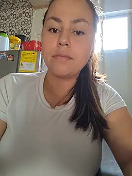 Snapshot of camila-titis chatting on 06-07-26, 09:29 camila-titis online show from 06-07-26, 09:29