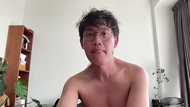 Passionatetwink2 online show from 10-26-25, 03:12