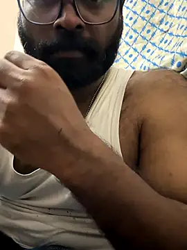 Snapshot of DJLOVE280825 chatting on 11-03-25, 11:26 DJLOVE280825 online show from 11-03-25, 11:26