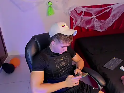 paull george online show from 10-17-25, 01:14