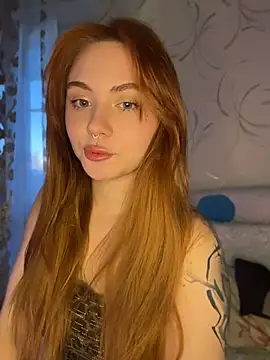 LunaMillie online show from 04-14-26, 03:40