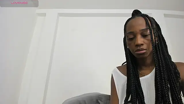 Snapshot of Ebony_danik chatting on 11-12-25, 01:06 Ebony danik online show from 11-12-25, 01:06
