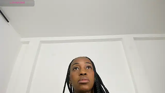 Snapshot of Ebony_danik chatting on 11-13-25, 01:48 Ebony danik online show from 11-13-25, 01:48