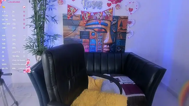 samanee konn online show from 04-26-26, 07:11