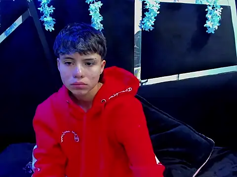 Snapshot of Bruno_Cruzz chatting on 09-15-25, 06:13 Bruno Cruzz online show from 09-15-25, 06:13