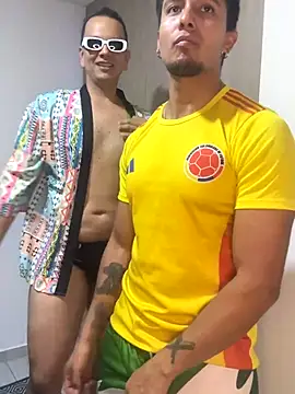 Snapshot of JeanLust chatting on 09-24-25, 01:42 JeanLust online show from 09-24-25, 01:42