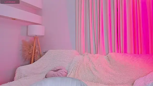 Alissa S online show from 09-23-25, 04:10