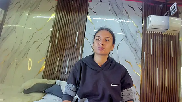 Snapshot of VictoriaDuart chatting on 01-05-26, 07:28 VictoriaDuart online show from 01-05-26, 07:28