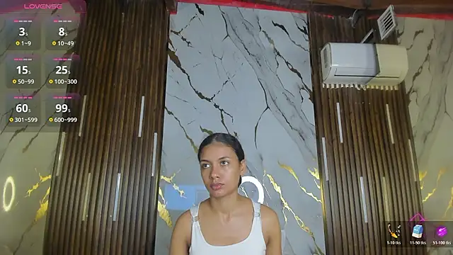 Snapshot of VictoriaDuart chatting on 03-11-26, 02:01 VictoriaDuart online show from 03-11-26, 02:01