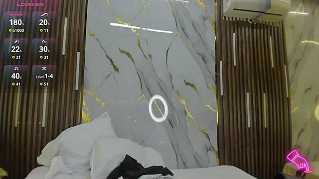 VictoriaDuart online show from 04-06-26, 08:21