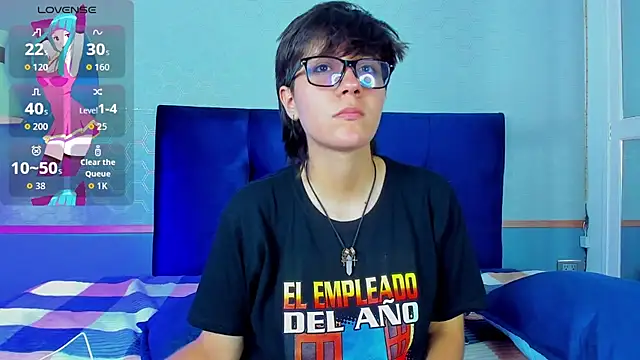 Snapshot of Tsuki_Maru chatting on 11-01-25, 08:22 Tsuki Maru online show from 11-01-25, 08:22