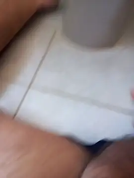 Snapshot of Jobson40 chatting on 09-27-25, 03:39 Jobson40 online show from 09-27-25, 03:39