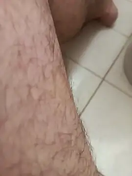 Snapshot of Jobson40 chatting on 01-12-26, 04:45 Jobson40 online show from 01-12-26, 04:45