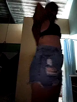 Snapshot of Lizth_sex chatting on 10-22-25, 03:40 Lizth sex online show from 10-22-25, 03:40