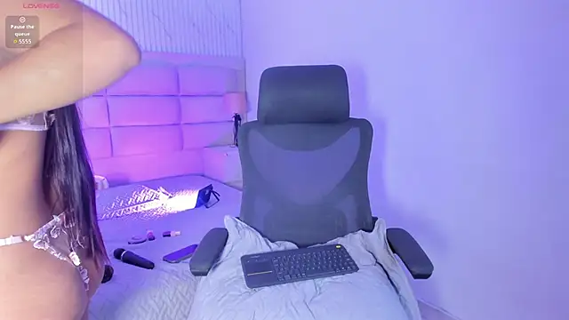 BritanyBrown  online show from 04-17-26, 05:10