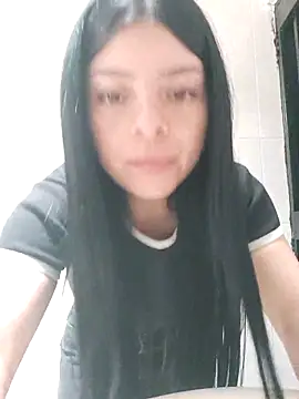 Snapshot of LunaJacobs chatting on 03-19-26, 07:18 LunaJacobs online show from 03-19-26, 07:18