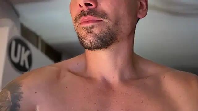 str8boyx online show from 06-11-26, 12:32
