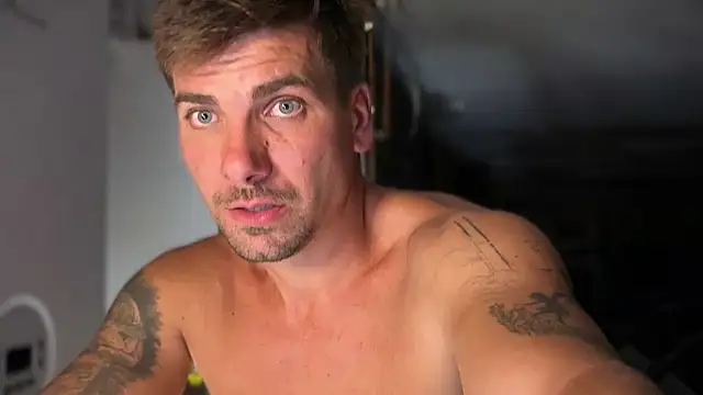 str8boyx online show from 08-03-26, 10:57
