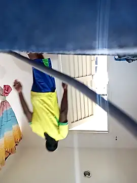 Snapshot of MackMacKenzie chatting on 09-11-25, 09:48 MackMacKenzie online show from 09-11-25, 09:48