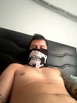 Snapshot of bogerkek chatting on 01-12-26, 10:53 bogerkek online show from 01-12-26, 10:53
