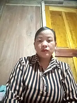 Snapshot of ningchun20 chatting on 09-09-25, 03:17 ningchun20 online show from 09-09-25, 03:17