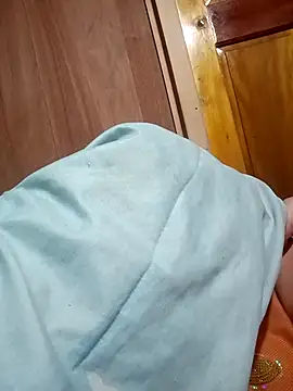 ningchun20 online show from 10-25-25, 05:08