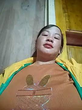 Snapshot of ningchun20 chatting on 12-14-25, 10:36 ningchun20 online show from 12-14-25, 10:36