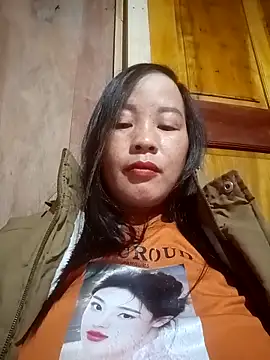 Snapshot of ningchun20 chatting on 12-19-25, 10:17 ningchun20 online show from 12-19-25, 10:17