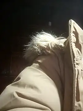 Snapshot of ningchun20 chatting on 02-03-26, 02:53 ningchun20 online show from 02-03-26, 02:53