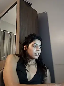 Snapshot of Maricamposs chatting on 11-03-25, 07:37 Maricamposs online show from 11-03-25, 07:37