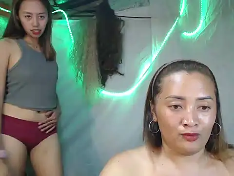 pinkysexypinay online show from 09-20-25, 12:28